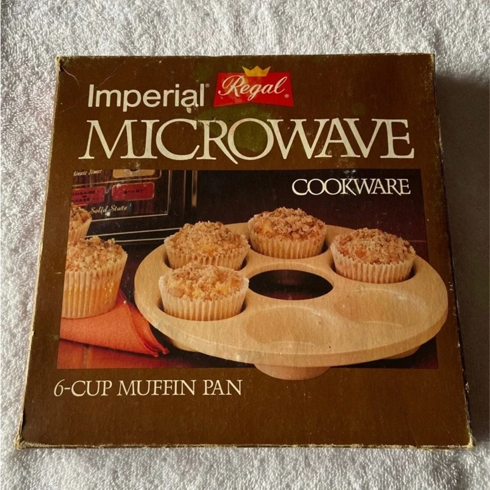 Vintage Regal Imperial Microwave Cookware 6 Cup Muffin Pan